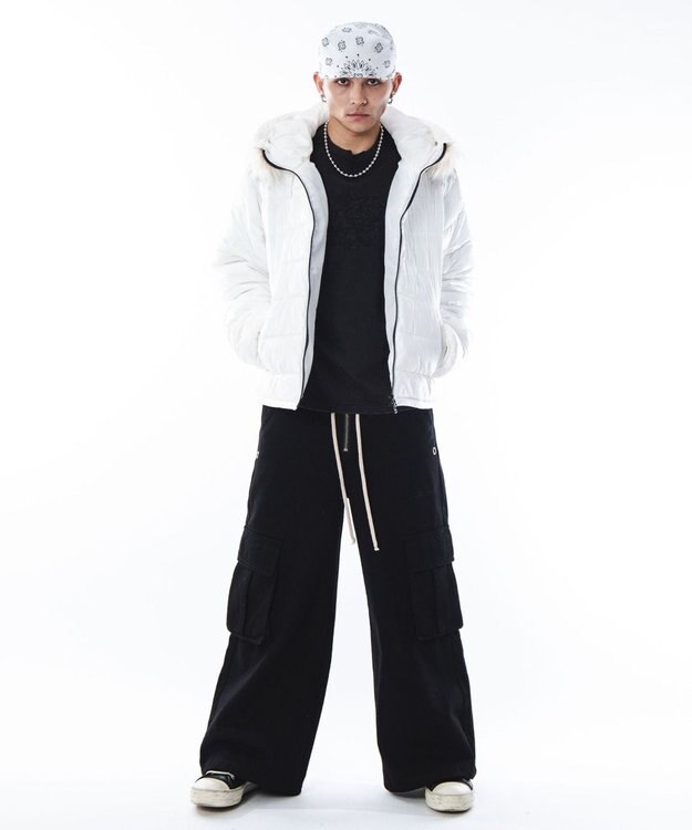 WEGO 【ユニセックス着用ITEM】2WAYシャイニーパファーフーディー ホワイト