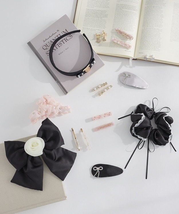 Maison de FLEUR オーガンジーパールエアリーバンスクリップ Pink