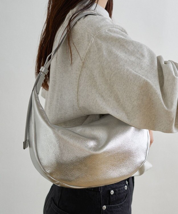 russet ソフトレザーラウンドショルダーバッグ【シルバー】(CE-1470-WEB) Silver