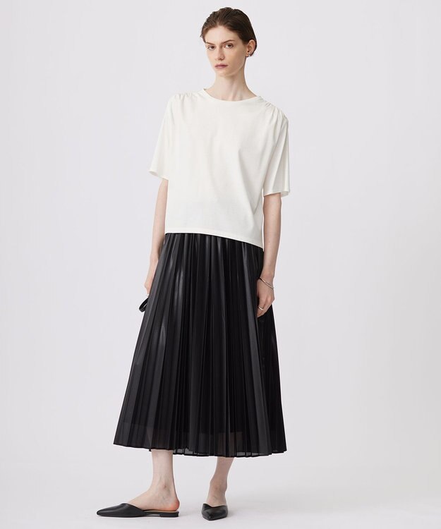 ICB 【洗える】 レザーライクシアープリーツ スカート ブラック系