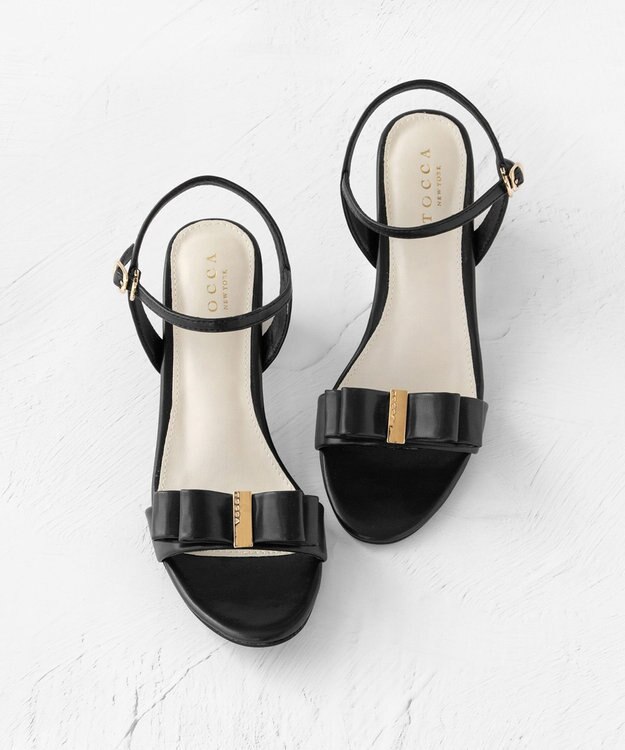 TOCCA NOBLE RIBBON SANDALS サンダル ブラック系