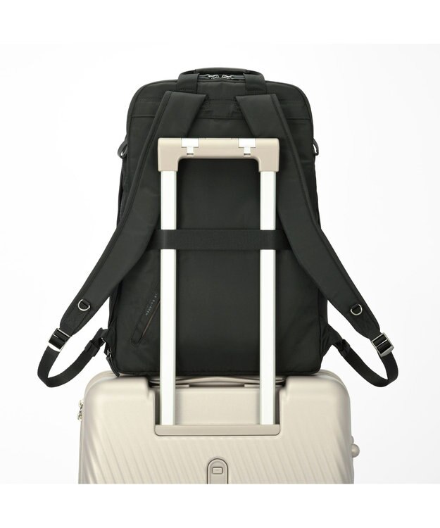 ACE BAGS & LUGGAGE W&.Day/Night ポッケス ハグリュック B4サイズ 15.6インチPC収納 20213 ダブルアンドデイナイト ブラック