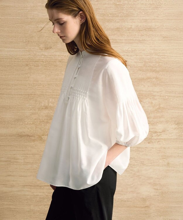 23区 L 【R(アール)】スモッキングタックオーガンザ ピンタック ブラウス ホワイト系