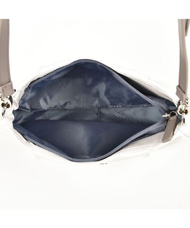 LA BAGAGERIE プリュイ タックショルダー アイボリー