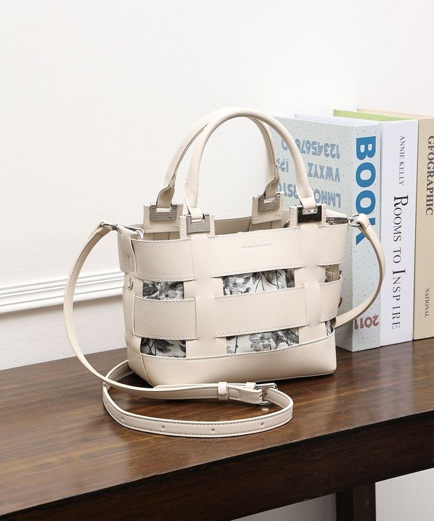 style code 【MERCURYDUO/マーキュリーデュオ】軽量メッシュ　花柄巾着付ミニトートバッグ アイボリー