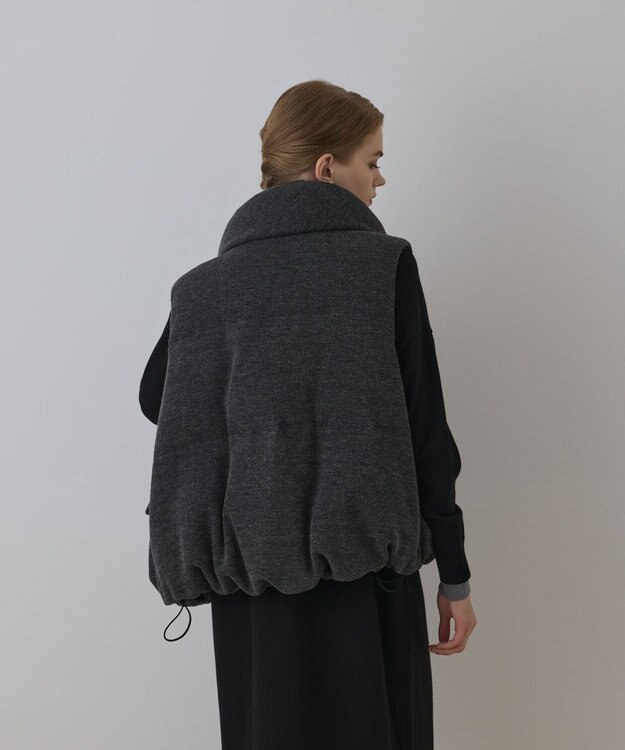 GRACE CONTINENTAL スタンドニットダウンベスト グレー