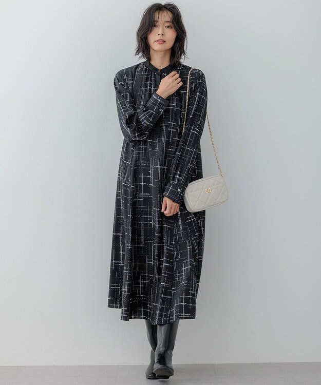 23区 【洗える】モノクロトーンプリント ワンピース ブラック系