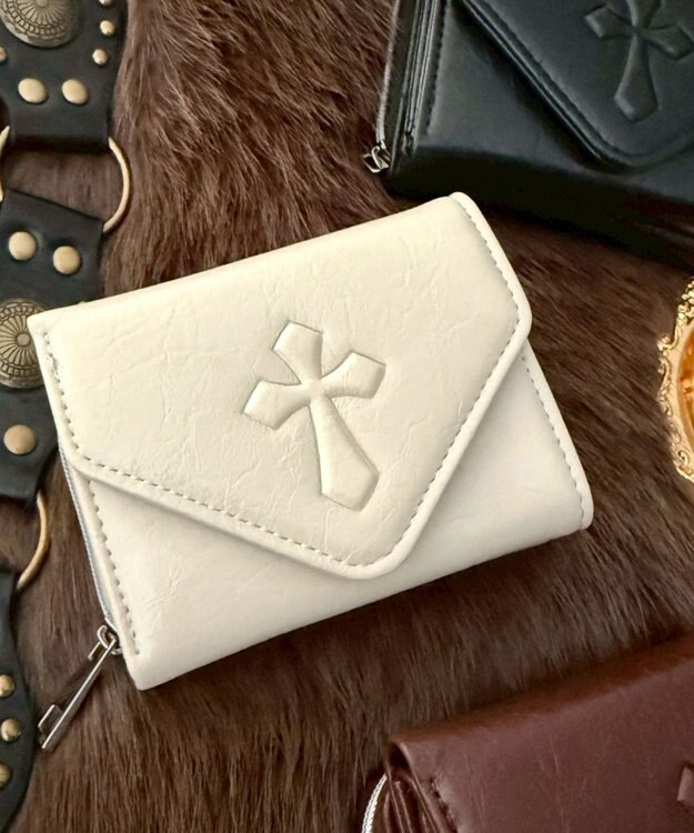 WEGO エンボスクロスウォレット ホワイトアイボリー