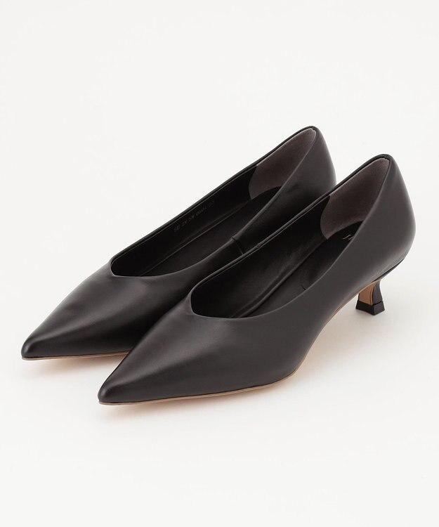 自由区 ポインテッド パンプス ブラック系
