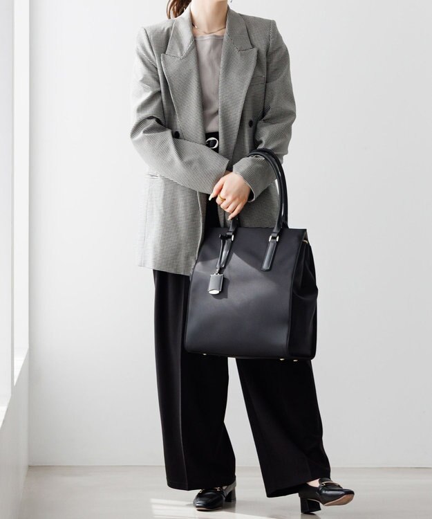 ACE BAGS & LUGGAGE Jewelna Rose OLバッグ・エト エアリィ 縦型トートバッグ 16272 ブラック