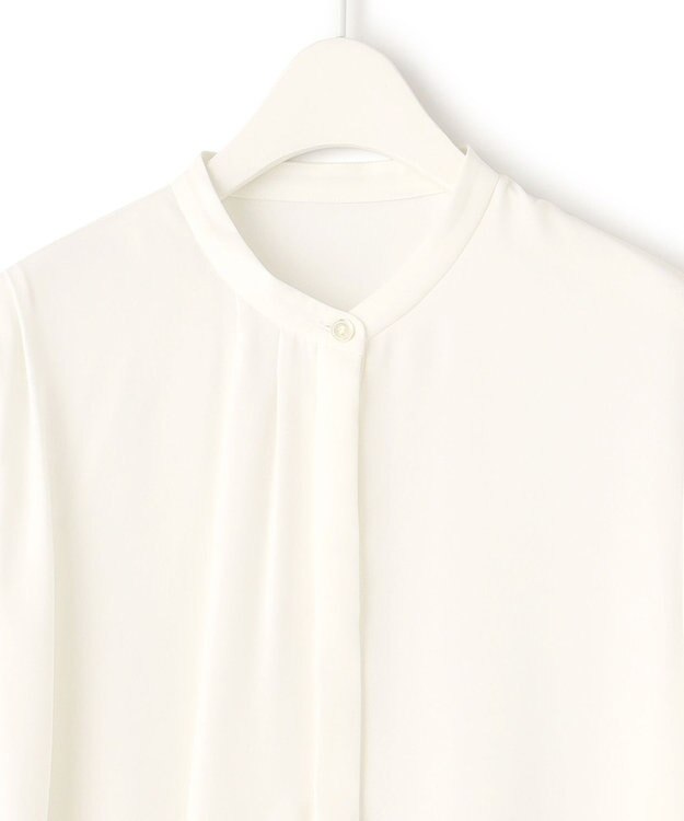 ICB 【洗える】BackSatinAmunzen 5分袖ラッフルデザインブラウス オフホワイト系