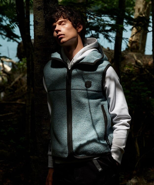 JOSEPH ABBOUD MOUNTAIN 【軽量/ソフト/サスティナブル/男女兼用/ライナードッキング対応】 リサイクルウールボア ベスト サックスブルー系