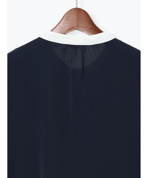 Te chichi パール釦フロントタックブラウス ネイビー