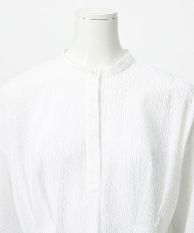 23区 【エステータ】サッカーオーガンジー タックブラウス ホワイト系