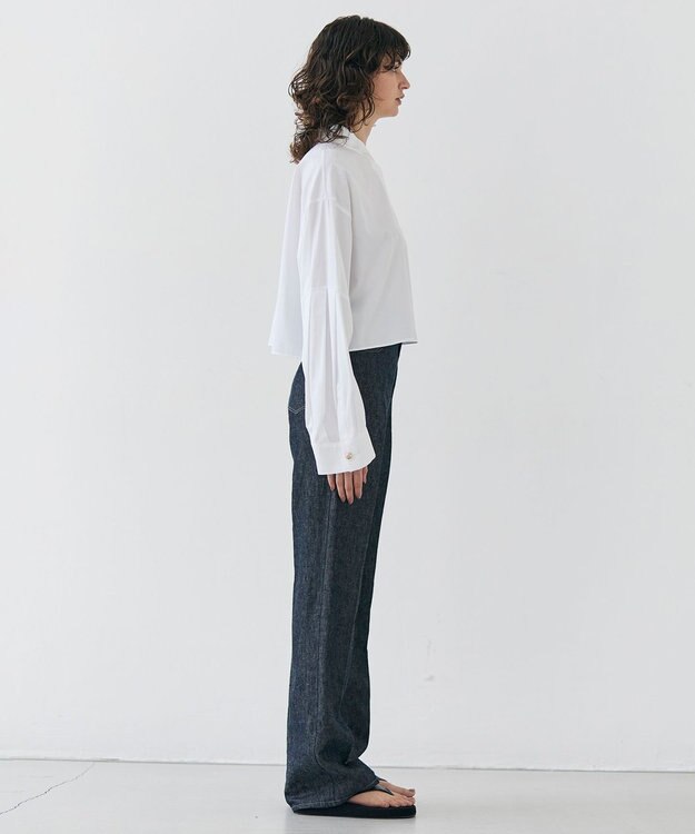 BEIGE， 【洗える】MAGNOLIA / ゴールド釦コットンショート丈ブラウス White