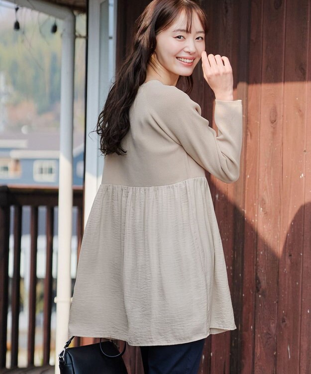 Tiaclasse L ヴィンテージサテンドッキングニットチュニック グレージュ