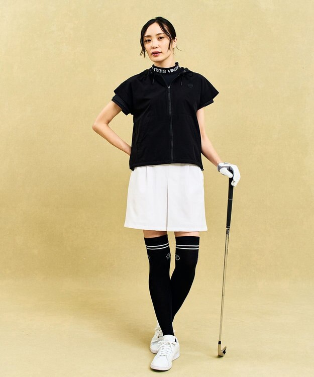 23区GOLF 【WOMEN】シアーストレッチ ショート丈フードベスト ブラック系