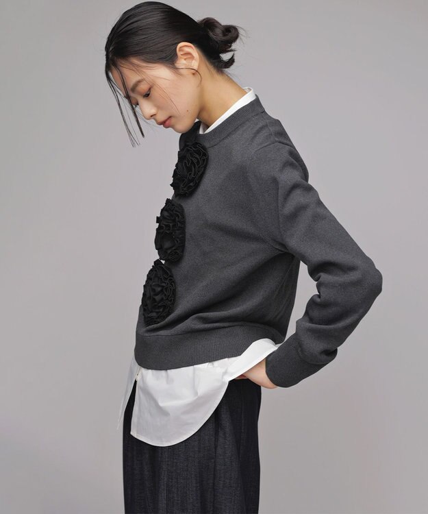 組曲 S 【組曲×setsuko sagittaire】ボンボンフラワー ニット グレー系