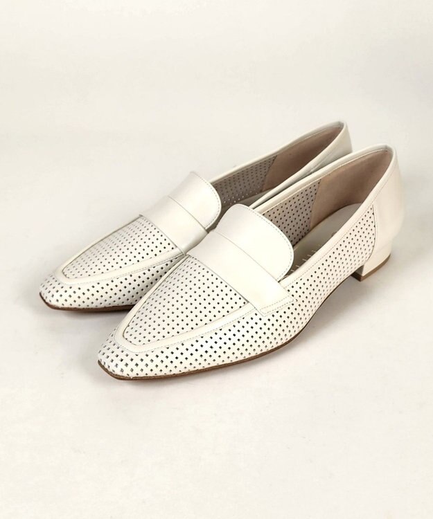 Dominic3 パンチング ソフトローファー ホワイト