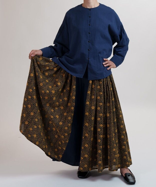 muuc 【手刺繍のような刺繍が美しい】ハイドランジア 切り替えパンツ ネイビー