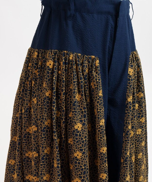 muuc 【手刺繍のような刺繍が美しい】ハイドランジア 切り替えパンツ ネイビー