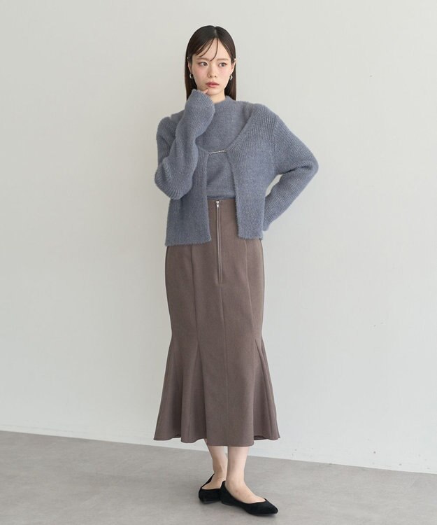earth music&ecology SET2点チャーム付きシャギーニット＋インナー Charcoal Gray