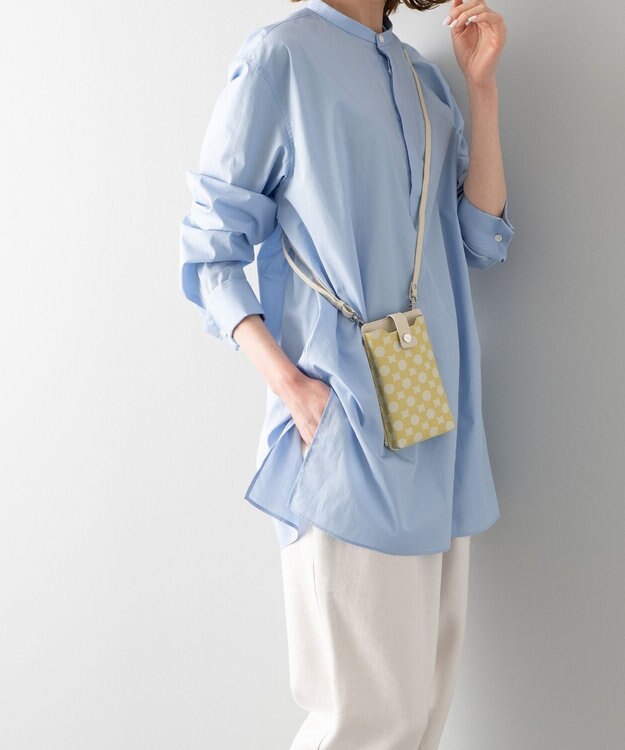 MIYABIYA La quoh with kirakaracho 南蛮七宝プリントレザー スマホショルダー 菜の花(イエロー)