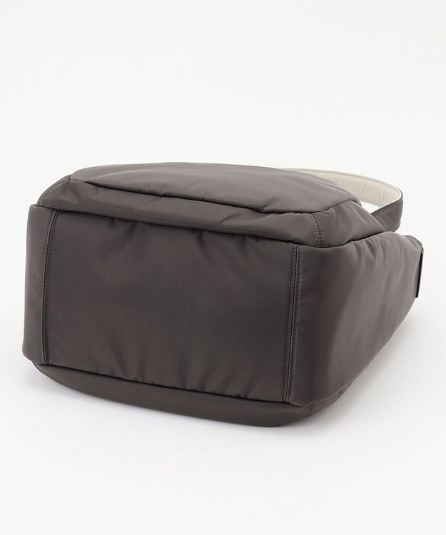 Y'SACCS 【ムック本掲載】ナイロンボンディングトート　Mサイズ グレー