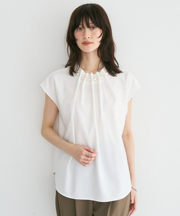 YECCA VECCA パールタックフレンチスリーブブラウス Off White