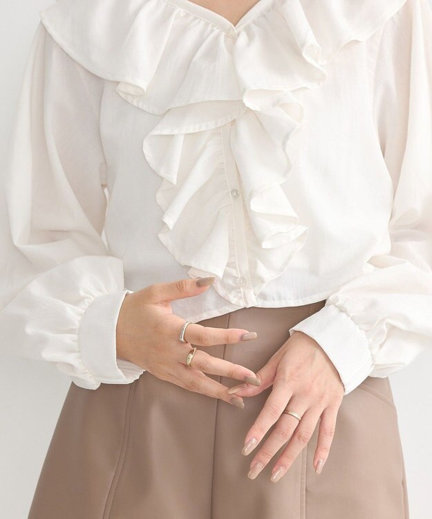 earth music&ecology ラッフルフリルシャツ Off White