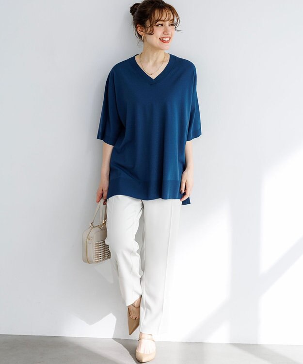 23区 L 【先行予約/WEB&一部店舗限定カラーあり/Lサイズ限定】レーヨンポリエステルストレッチ Vネック ニット ダルブルー系