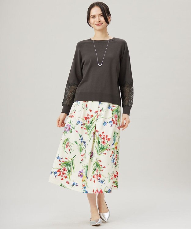 自由区 S 【洗える】ペイントタッチフラワープリント スカート アイボリーベース