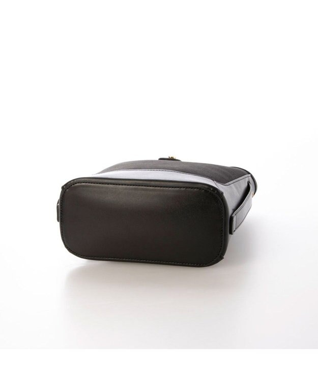 UNBILLION カシュカシュ cachecache / スエード調×スムースおこし金具ショルダーバッグ ブラック