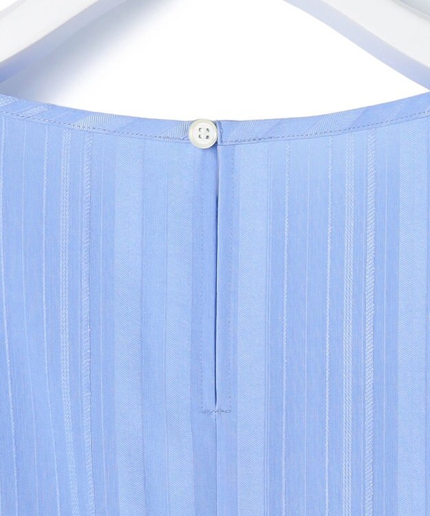 23区 【先行予約】ドビーストライプ クルーネック フレアブラウス スカイブルー系