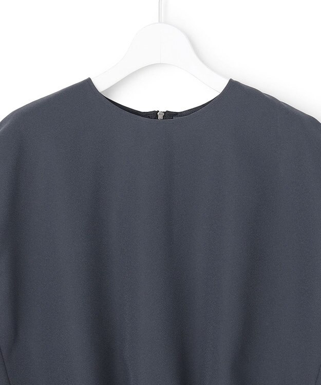 ICB 【先行予約】 FluidBackSatin フレンチスリーブブラウス ダルブルー