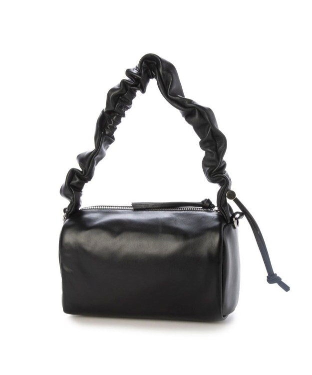 UNBILLION 『VERY』バイヤー大和美帆さんコラボ　ペルケ perche / シープボックスチェーンショルダーバッグ ブラック