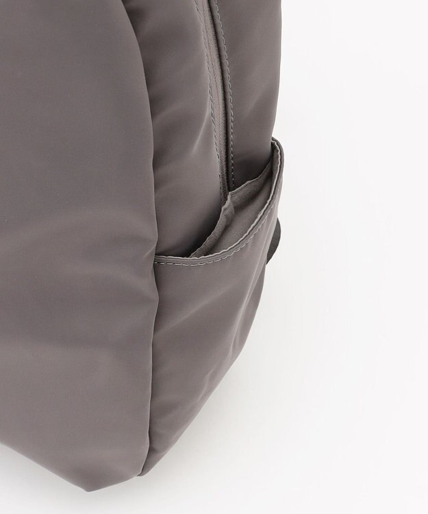 Y'SACCS 【Y’SACCS vous et】フロントファスナーデイパック グレー