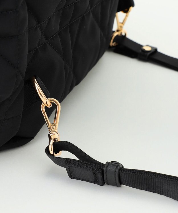 LA BAGAGERIE グリッドキルティングリュック ブラック