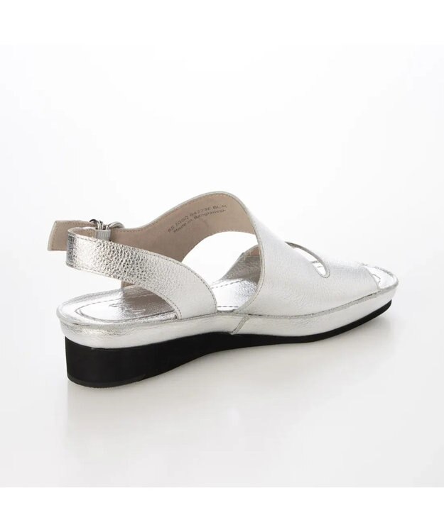 ing <ing>【WEB限定】【サスティナブル】ワイドストラップサンダル シルバー