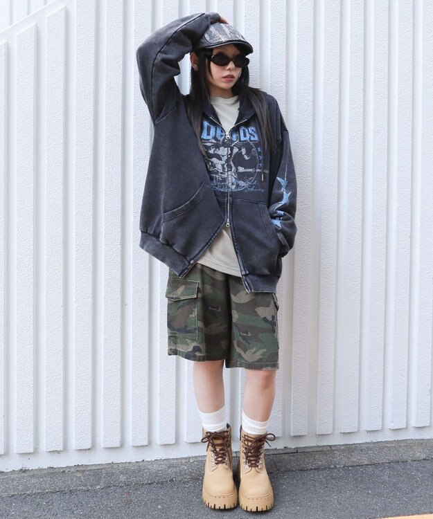 WEGO 【ユニセックス着用ITEM/MLサイズ展開】パウダーブリーチグラフィックZIPパーカー 柄3