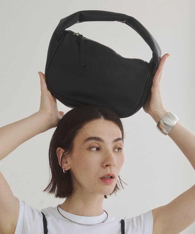 WEGO 【ANGIE VINTAGE】ハーフムーンBAG ブラック