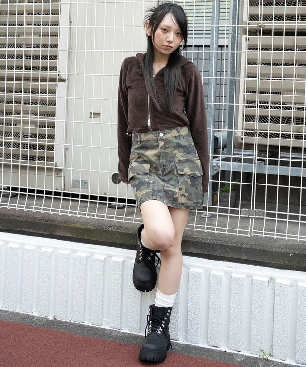 WEGO ベロアショートZIPパーカー ブラウン