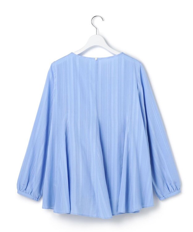 23区 【先行予約】ドビーストライプ クルーネック フレアブラウス スカイブルー系
