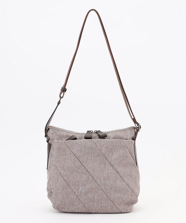 Y'SACCS ストリームラインショルダー ベージュ