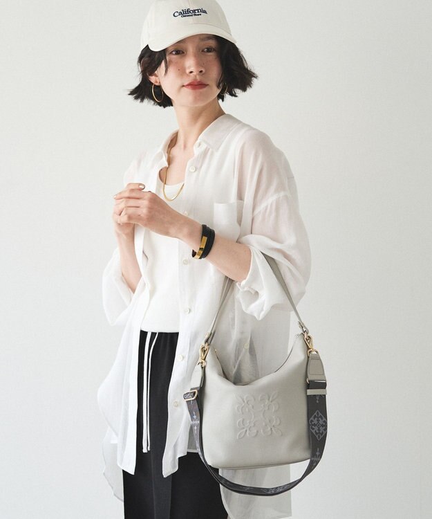 russet 《WEB限定》スタンダードミニショルダーバッグ <エンボスモノグラム>(CE-1718-WEB) L.Gray