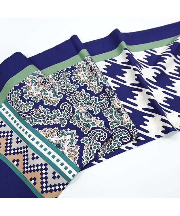 Marca ＜秋の新作！＞【Marcaオリジナル】コラージュプリント ナロースカーフ シルクツイル ネイビー×グリーン