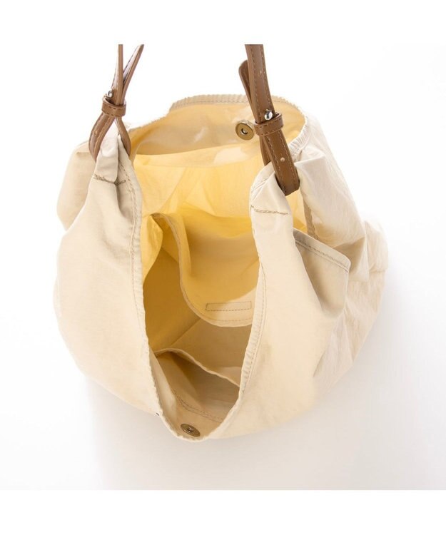 UNBILLION カシュカシュ cachecache / アニマルドローイング刺繍ナイロントート ベージュ