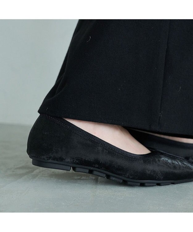 MODE ET JACOMO <carino>スクエアトゥ切り替えデザインフラットパンプス ブラック