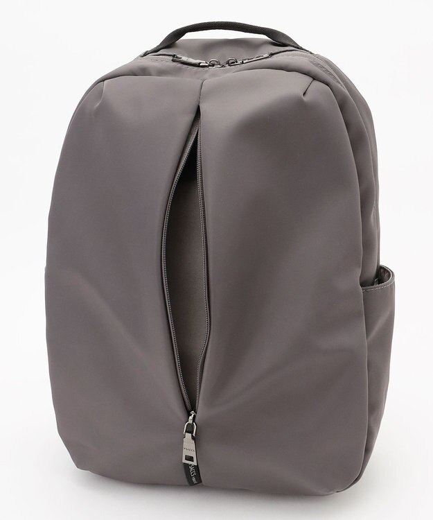 Y'SACCS 【Y’SACCS vous et】フロントファスナーデイパック グレー