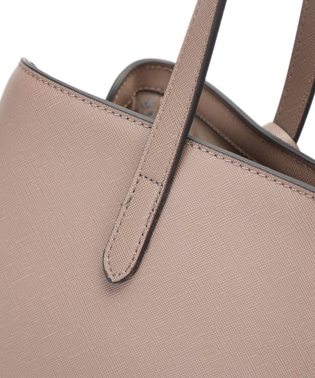 style code 【MERCURYDUO/マーキュリーデュオ】通勤、通学、リクルート両アオリポケットA4トートバッグ　キーチャーム付 オーク